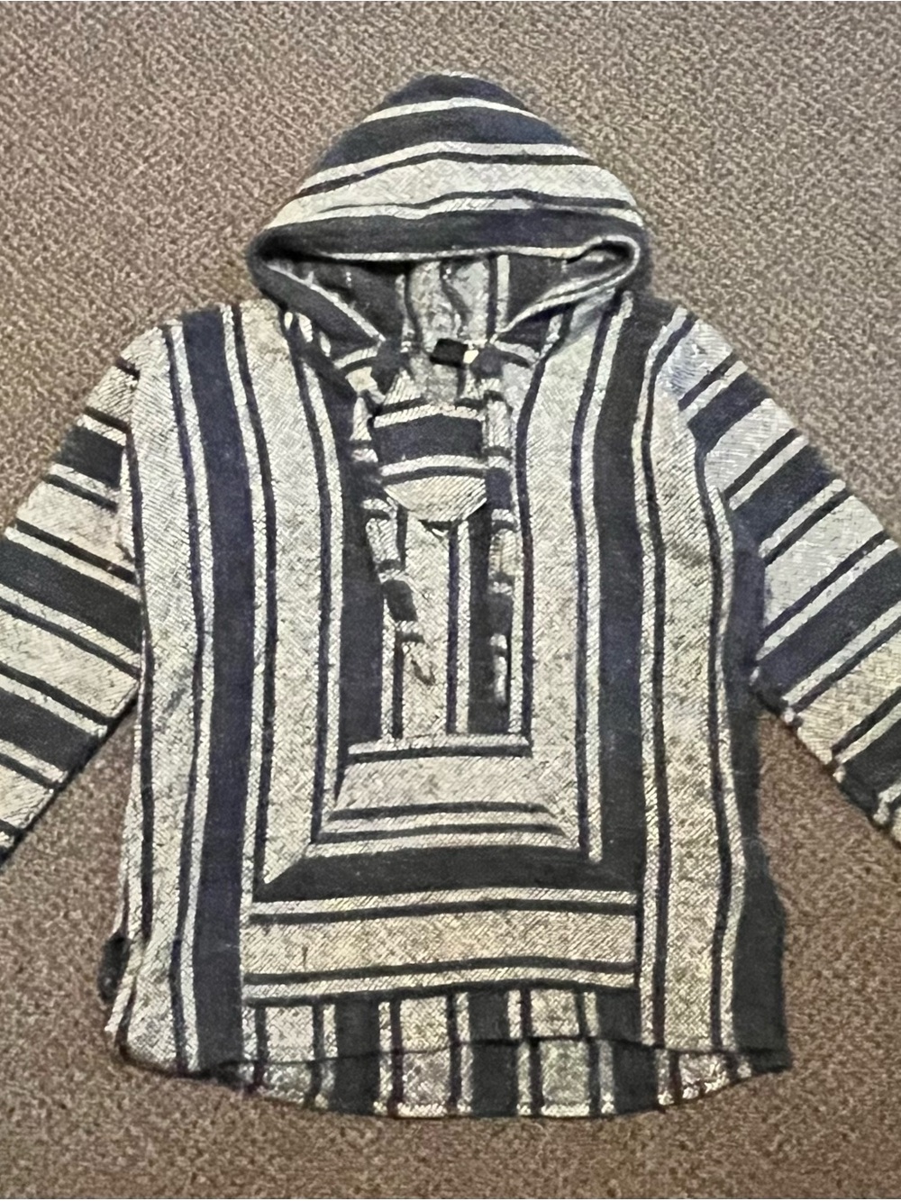 Yarnia Striped Baja Hoodie Pullover in Black and Cream